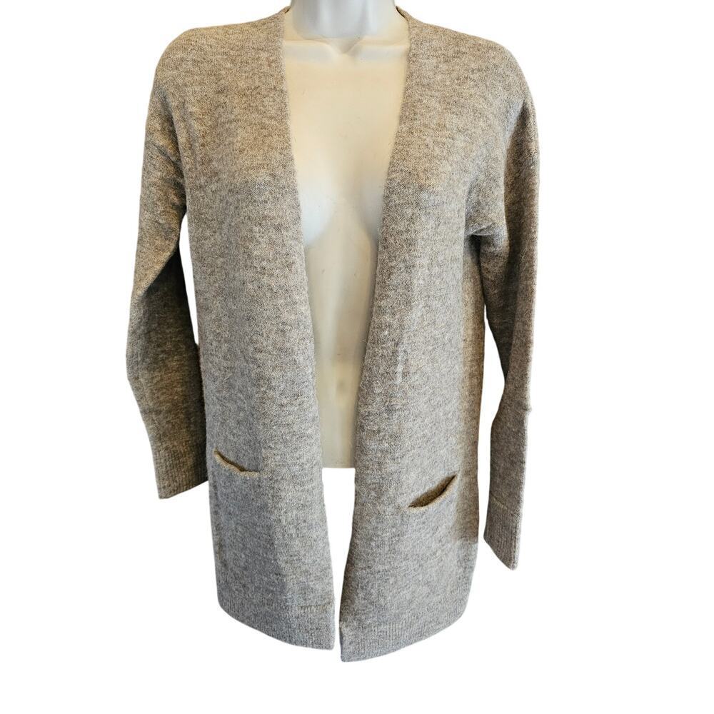 Aritzia Wilfred Free Aronson Alpaca Wool Blend Oatmeal Color Cardigan sz XXS